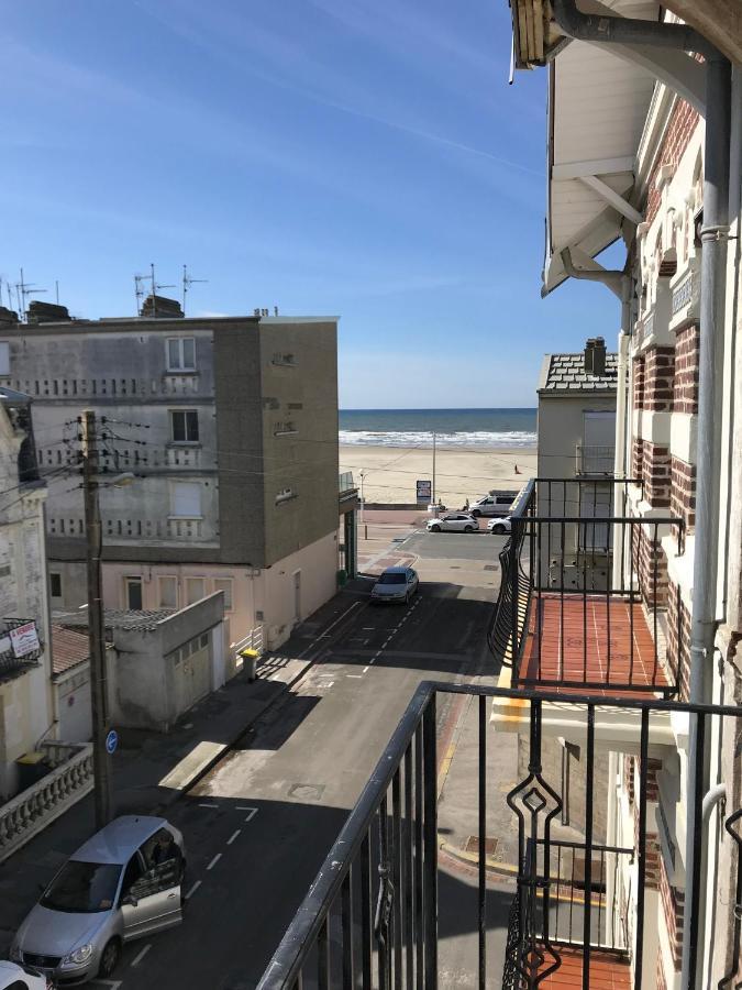 A 30 M De La - Balcon - Proche Centre - Wifi -le Ceres 3 *